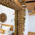 Hotel Omilos Beachfront House