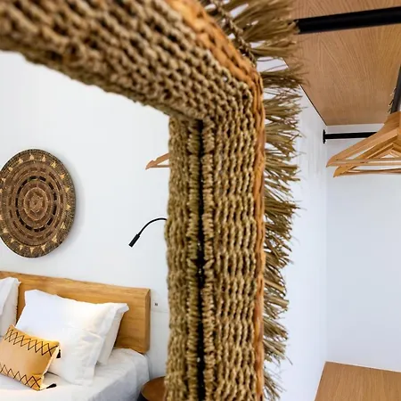 Otel Omilos Beachfront House