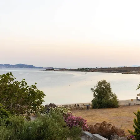 Omilos Beachfront House Páros