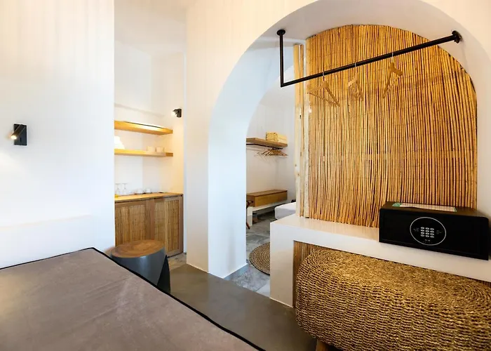 Omilos Beachfront House 2* Parikia (Paros)