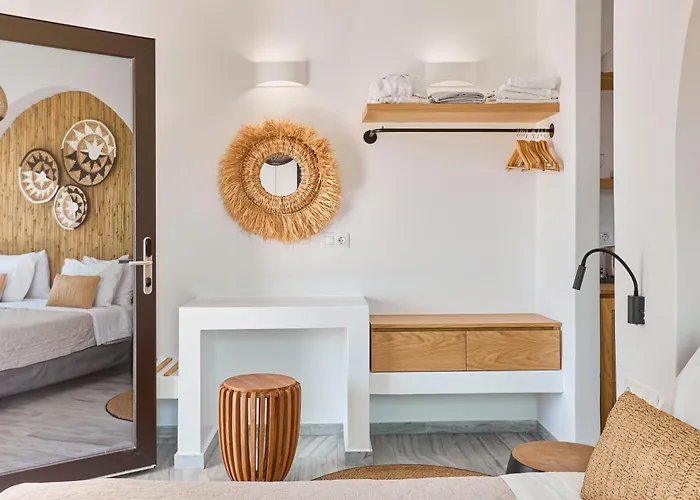 Omilos Beachfront House 2* Parikia (Paros)