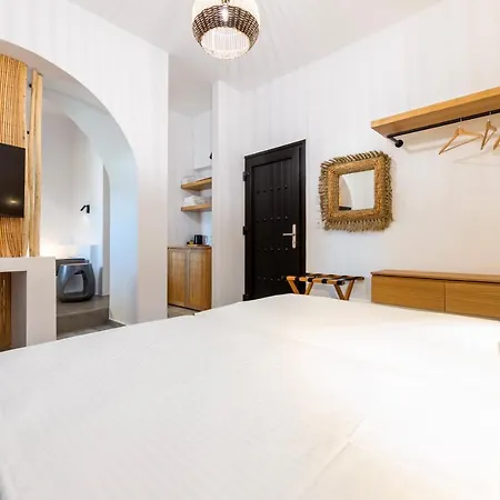 Hotel Omilos Beachfront House 2*