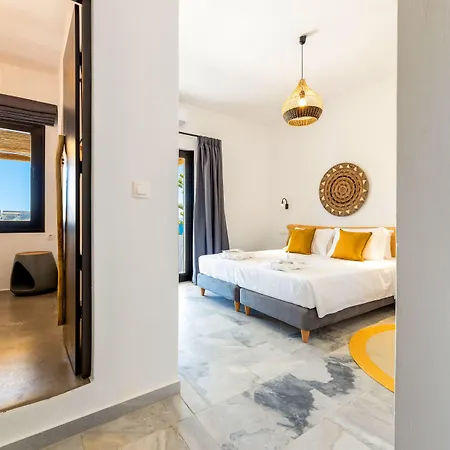 Omilos Beachfront House 2*