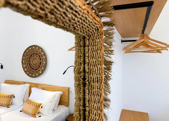 Ξενοδοχείο Omilos Beachfront House