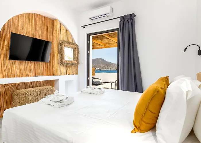 Hotel Omilos Beachfront House