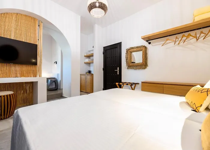 Hotel Omilos Beachfront House 2*