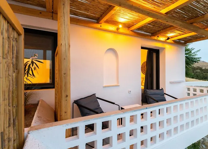 Hotel Omilos Beachfront House