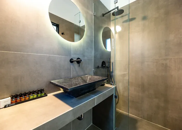 Omilos Beachfront House Ξενοδοχείο 2*